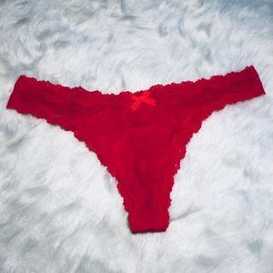Victoria's Secret, Lacy Thong